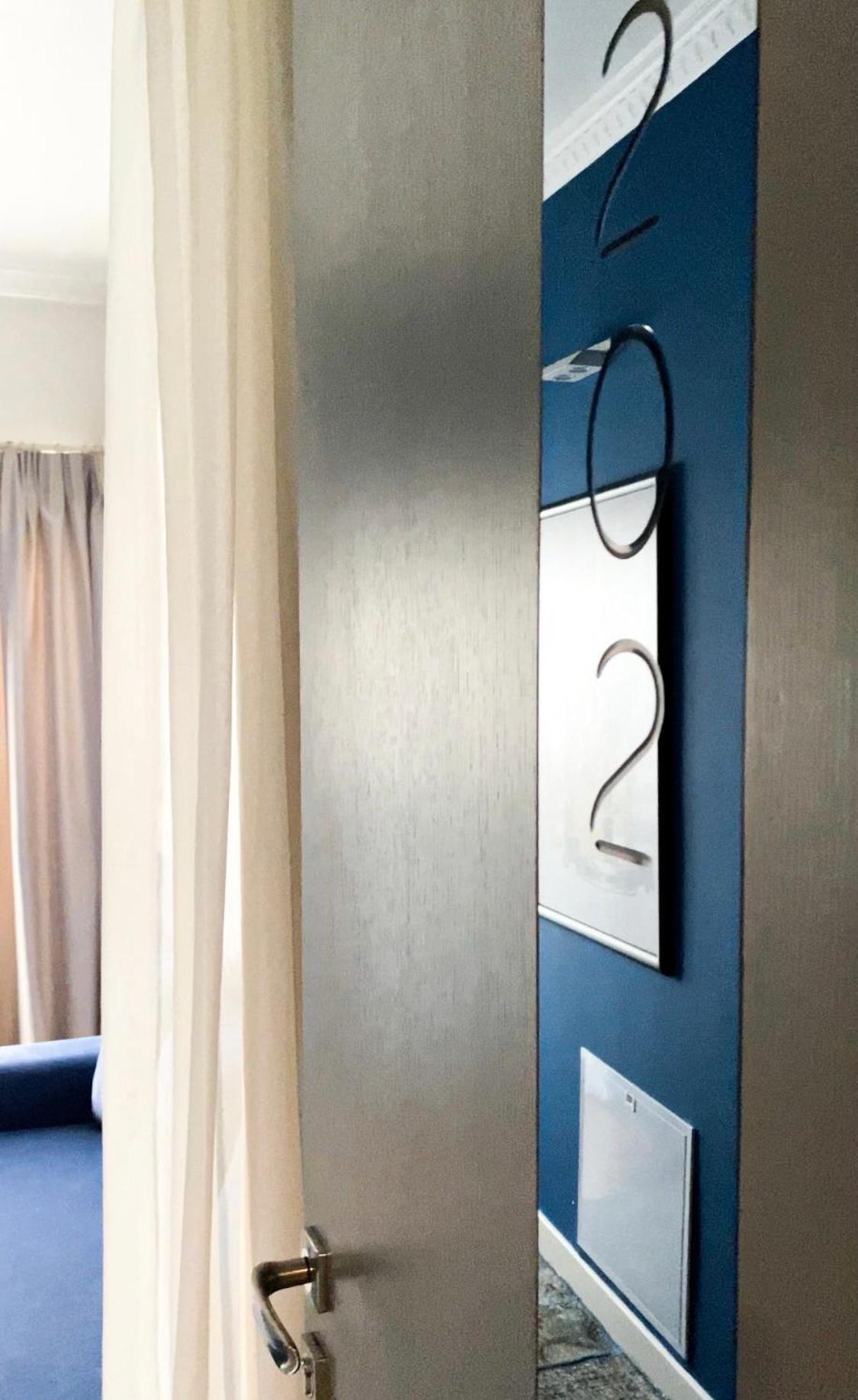 Meri Boutique Hotel Korça Rum bild