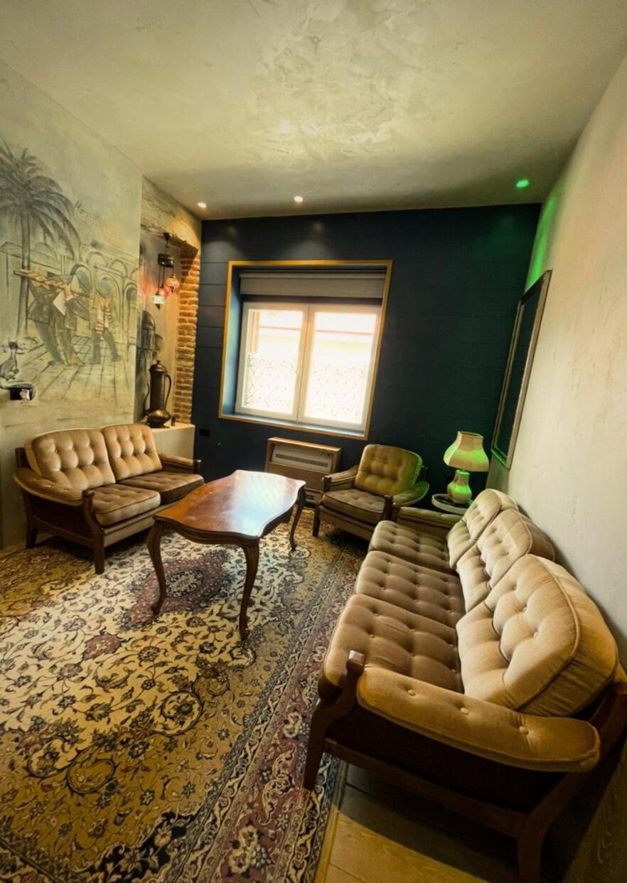 Meri Boutique Hotel Korça Exteriör bild